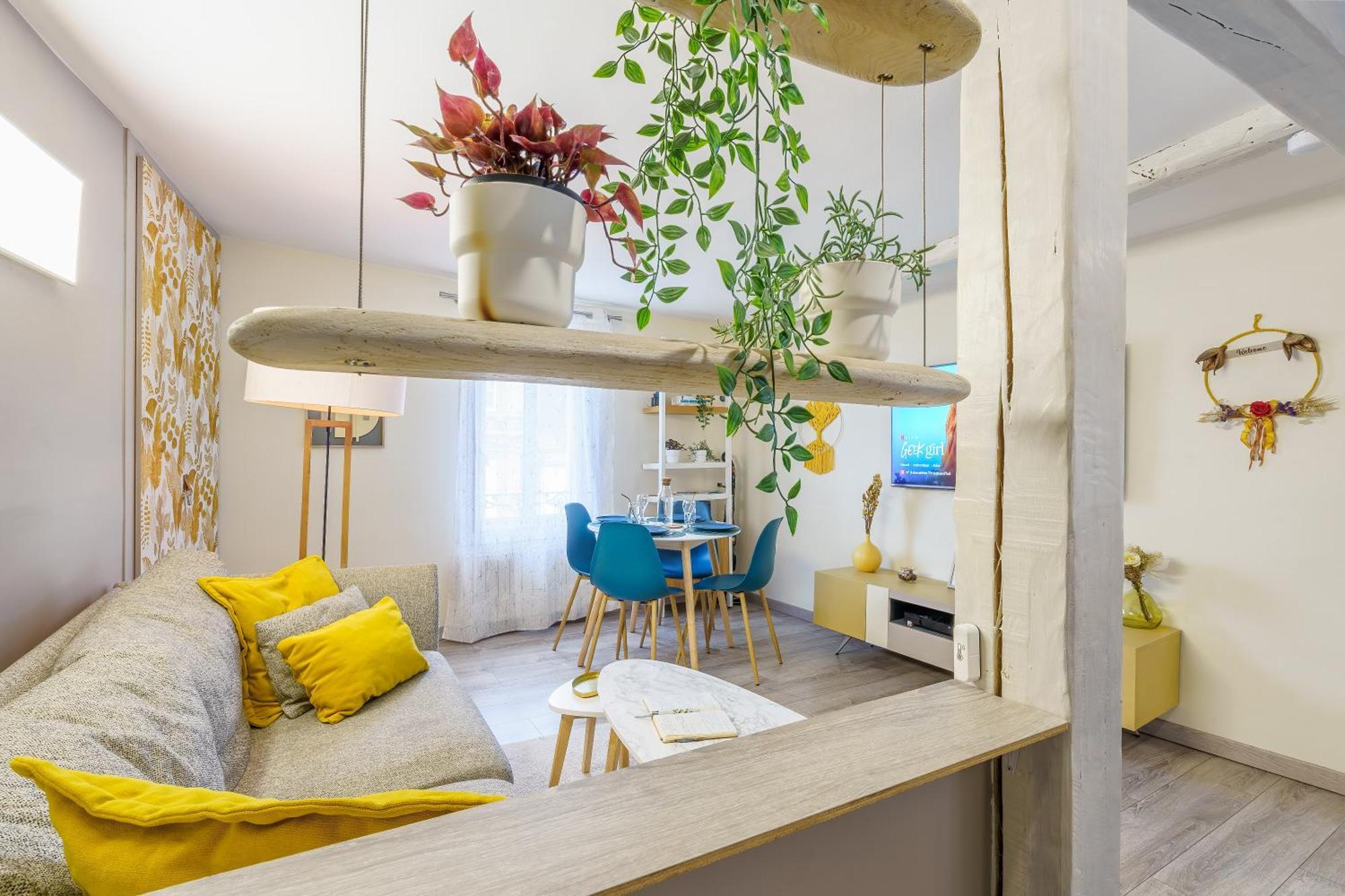 Apartment Le Saint-antoine Par Your Sweet Loc